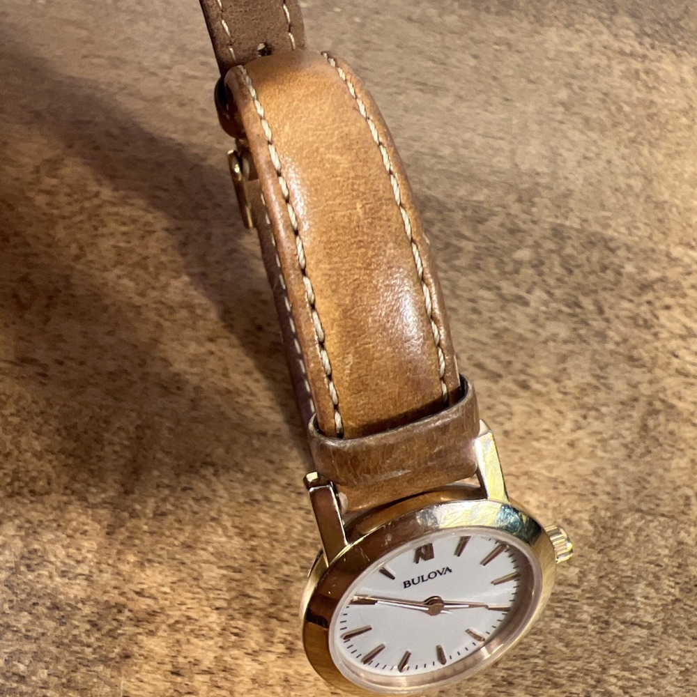 Bulova Women's Analog Brown Genuine Leather Gold Tone Quartz Watch Needs Battery - Picture 3 of 16